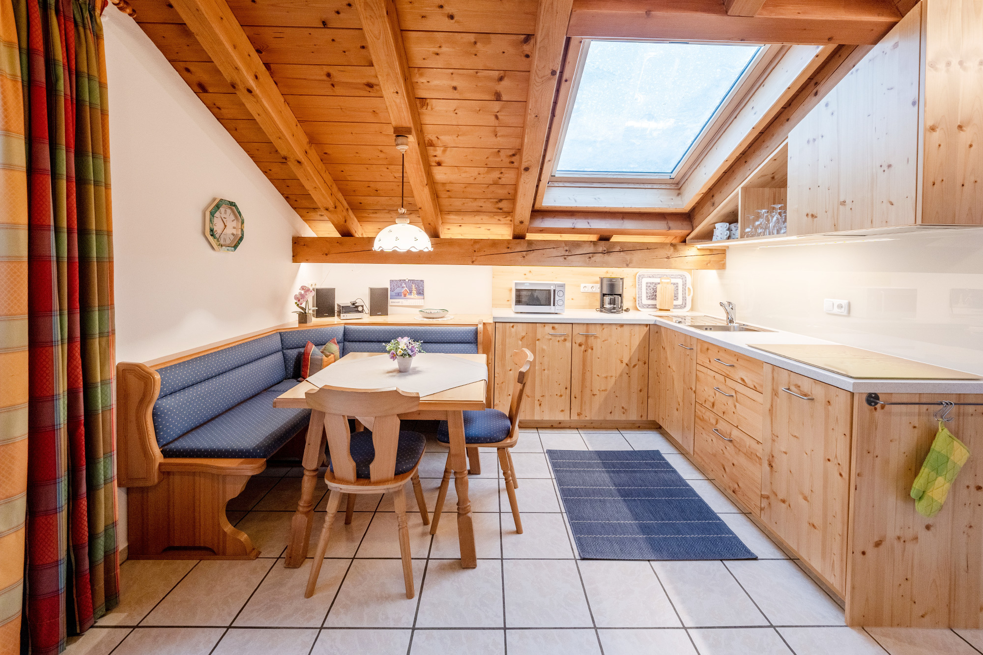 Auer-Fewo-Haus-Laintalschrofen-Fewo-Abendsonne_13_web