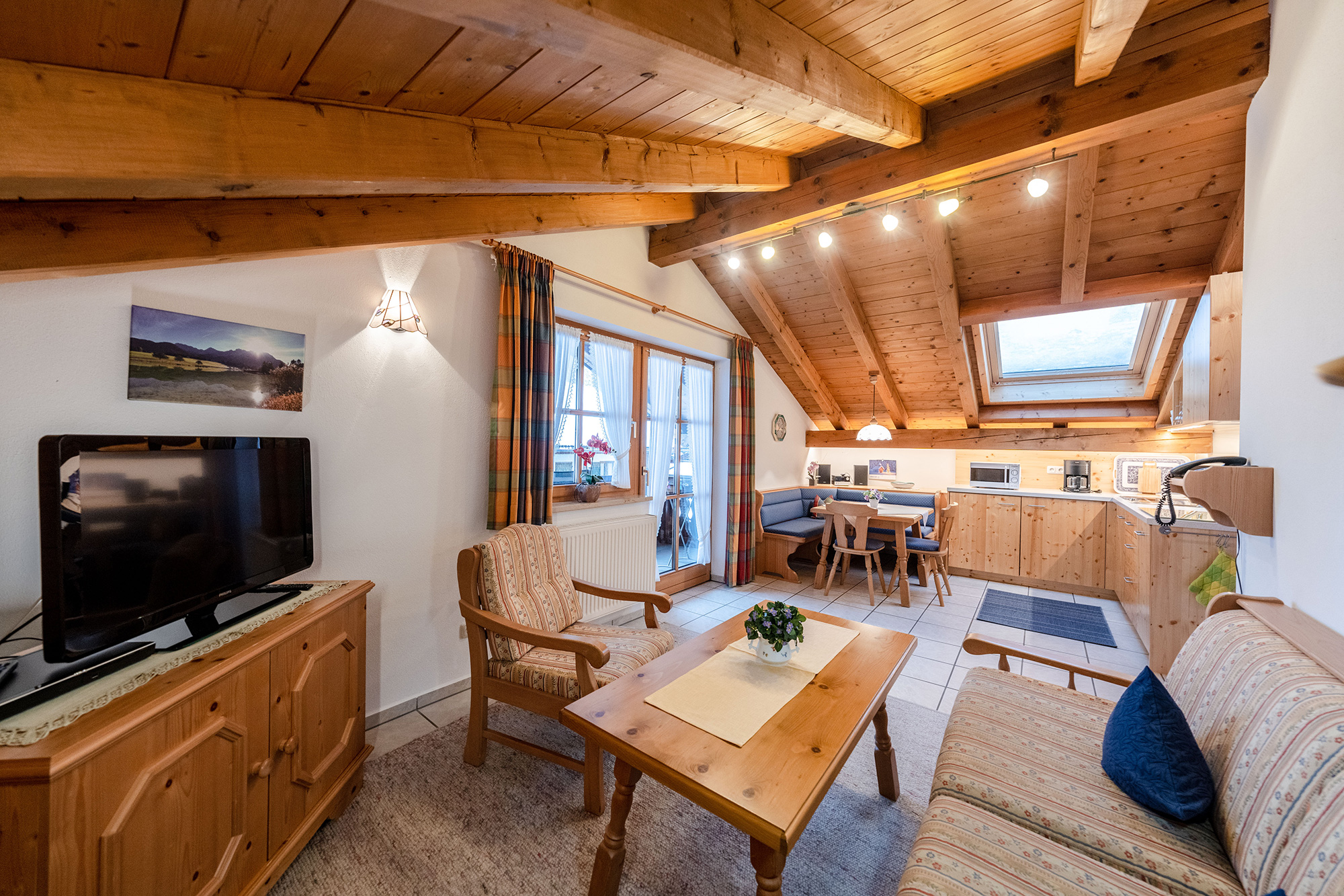 Auer-Fewo-Haus-Laintalschrofen-Fewo-Abendsonne_17_web