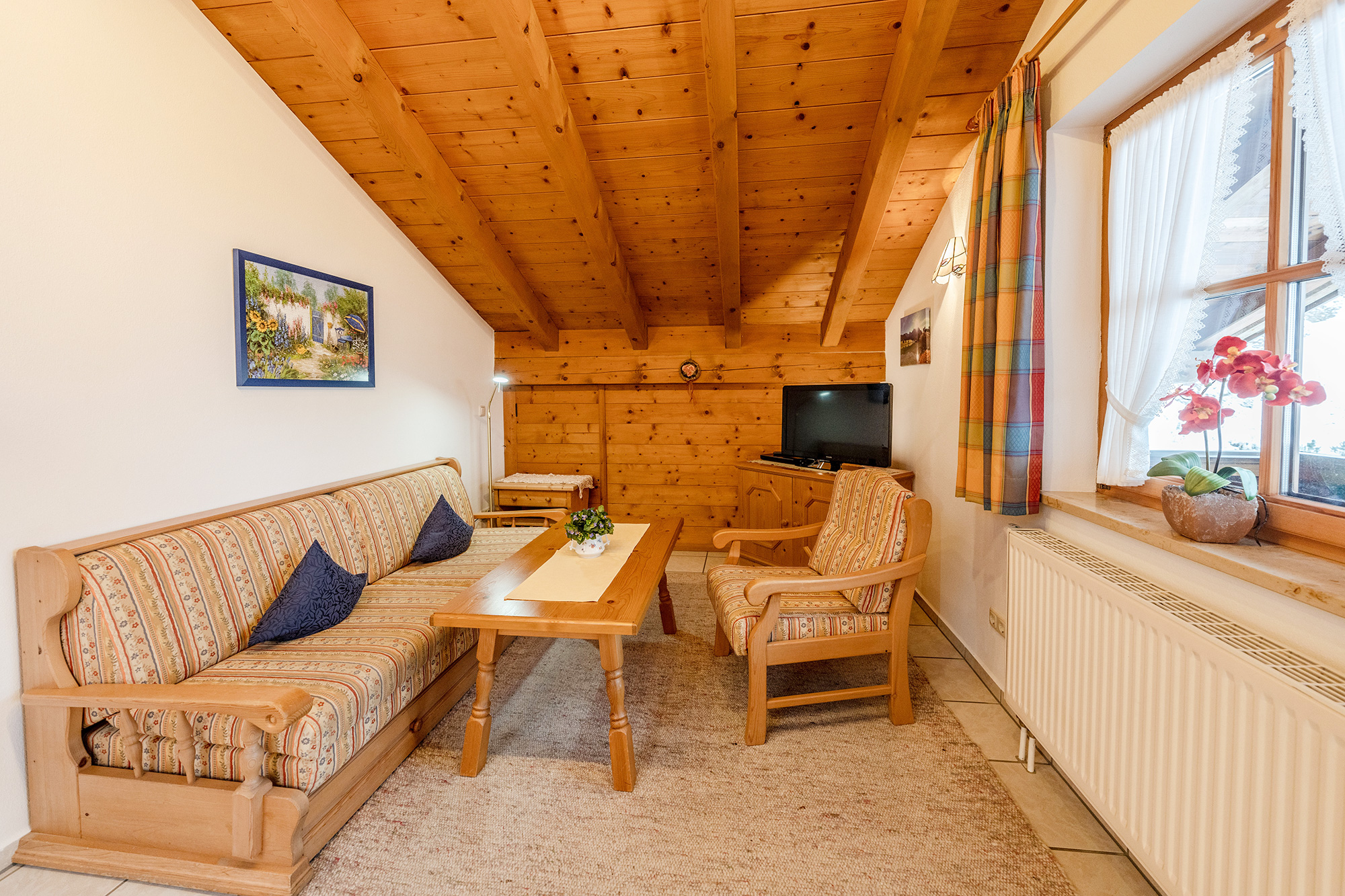 Auer-Fewo-Haus-Laintalschrofen-Fewo-Abendsonne_9_web